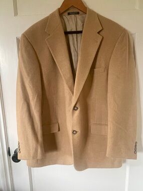 Men's Camel Wool Blazer - Classic Single-Breasted Jacket